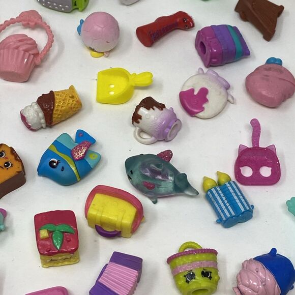 Large Lot Of 72 Shopkins Multiple Series Moose - Picture 7 of 12